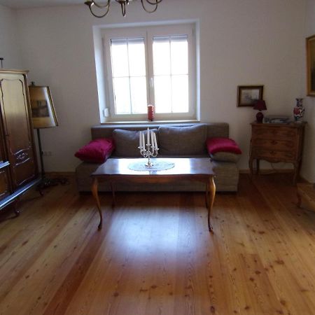 Kleines Schloesschen Apartment Leinau ภายนอก รูปภาพ
