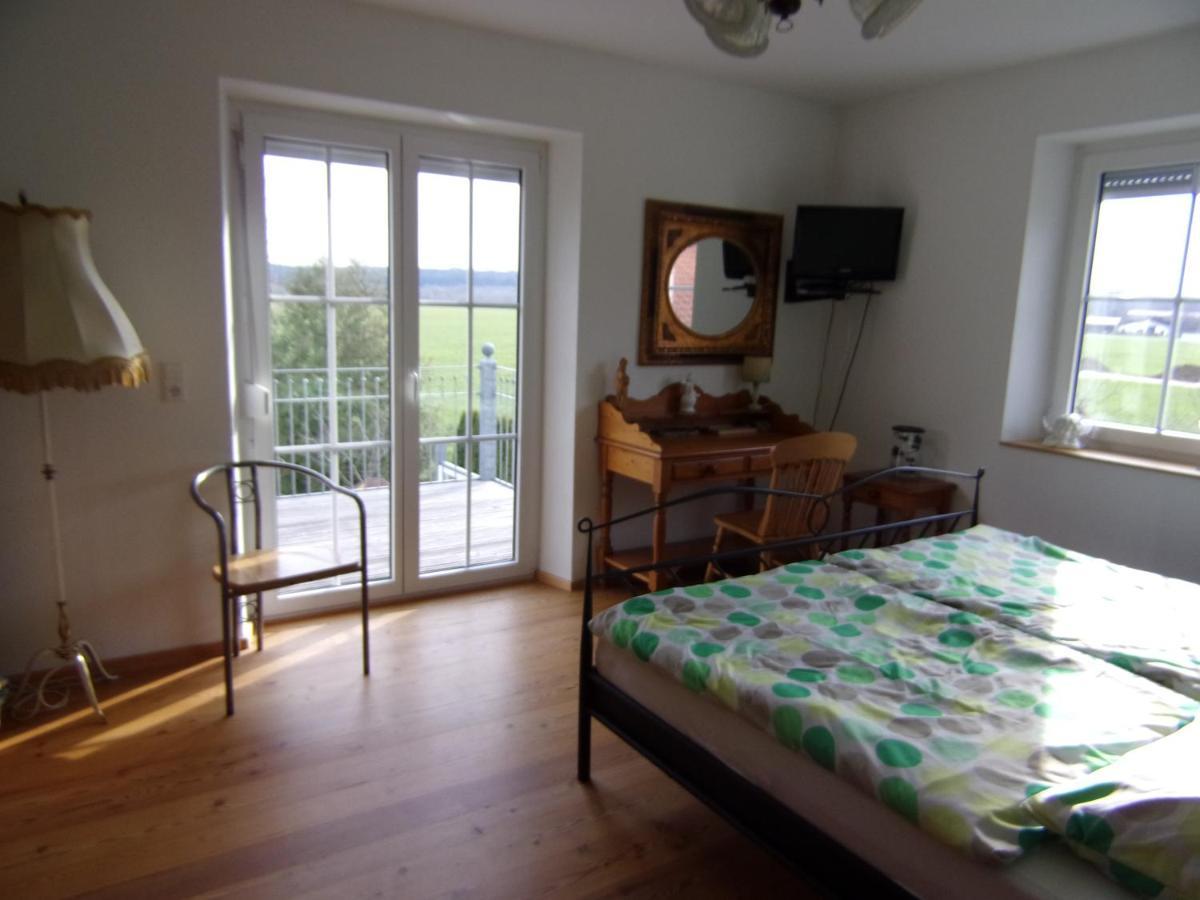 Kleines Schloesschen Apartment Leinau ภายนอก รูปภาพ