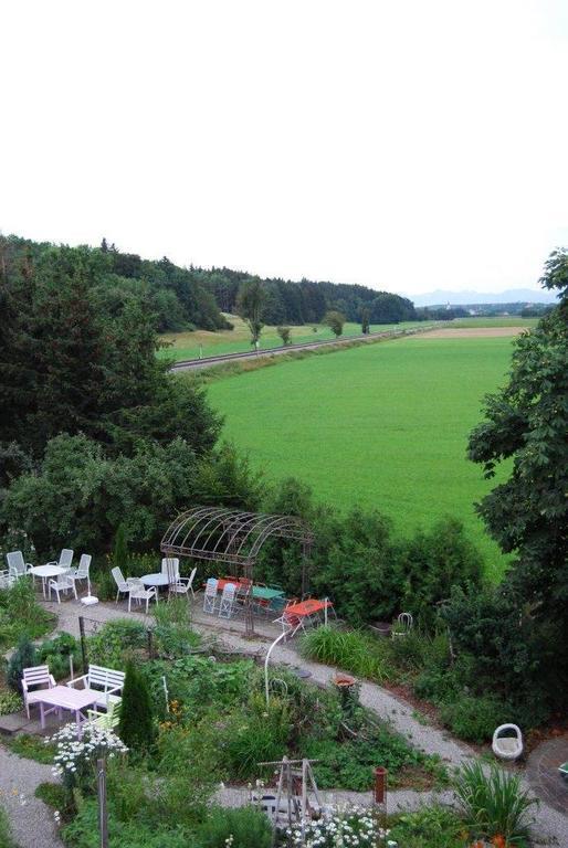 Kleines Schloesschen Apartment Leinau ภายนอก รูปภาพ