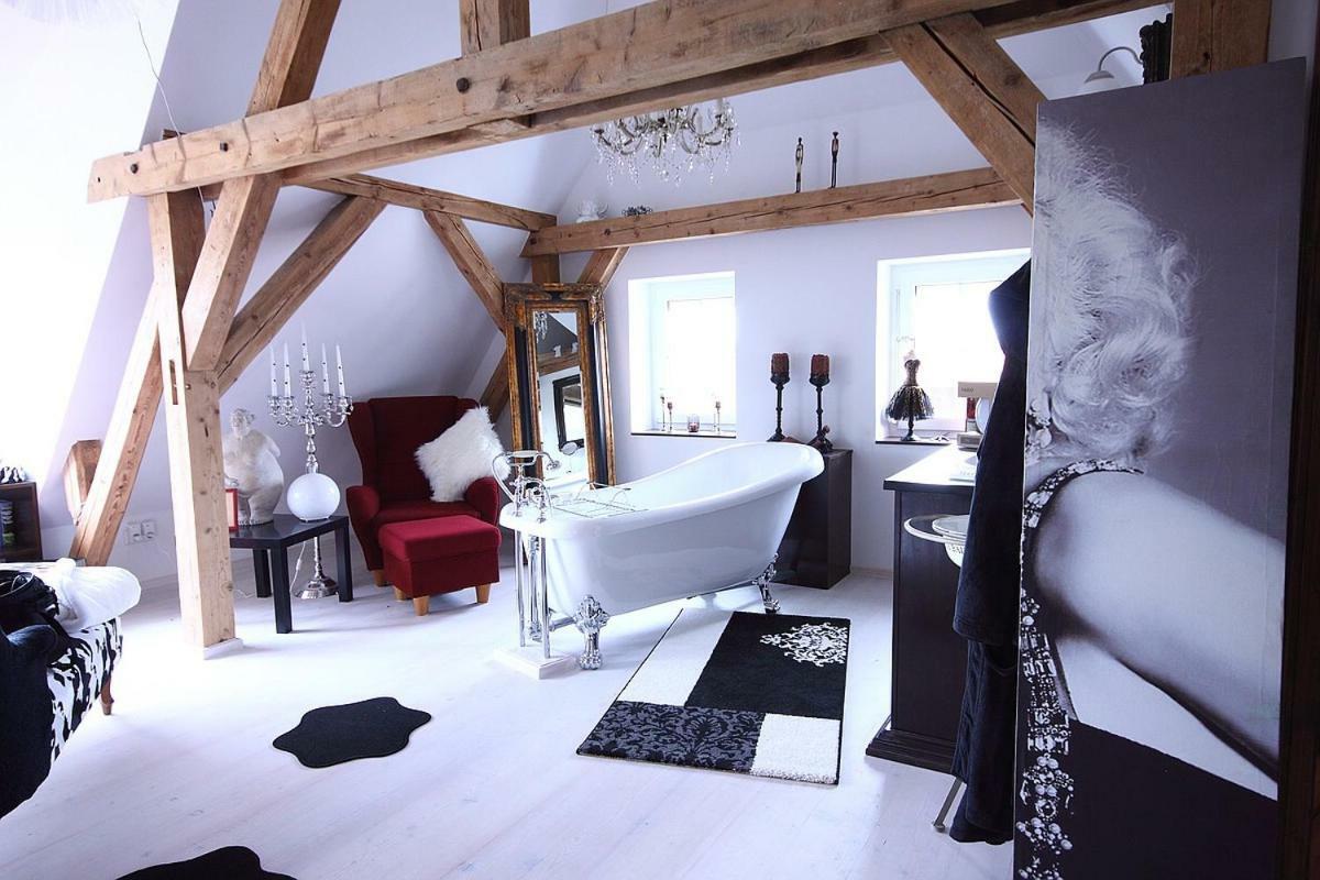 Kleines Schloesschen Apartment Leinau ภายนอก รูปภาพ